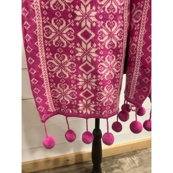 Bloomingdales Wool/Cashmere Pom Scarf Pink & White NWOT - Picture 2 of 5